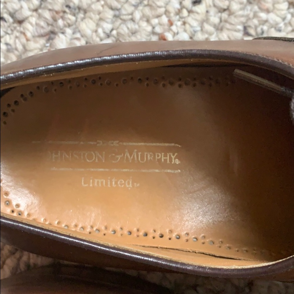 Johnston & Murphy Ltd cap toe dress shoes - Picture 7 of 8